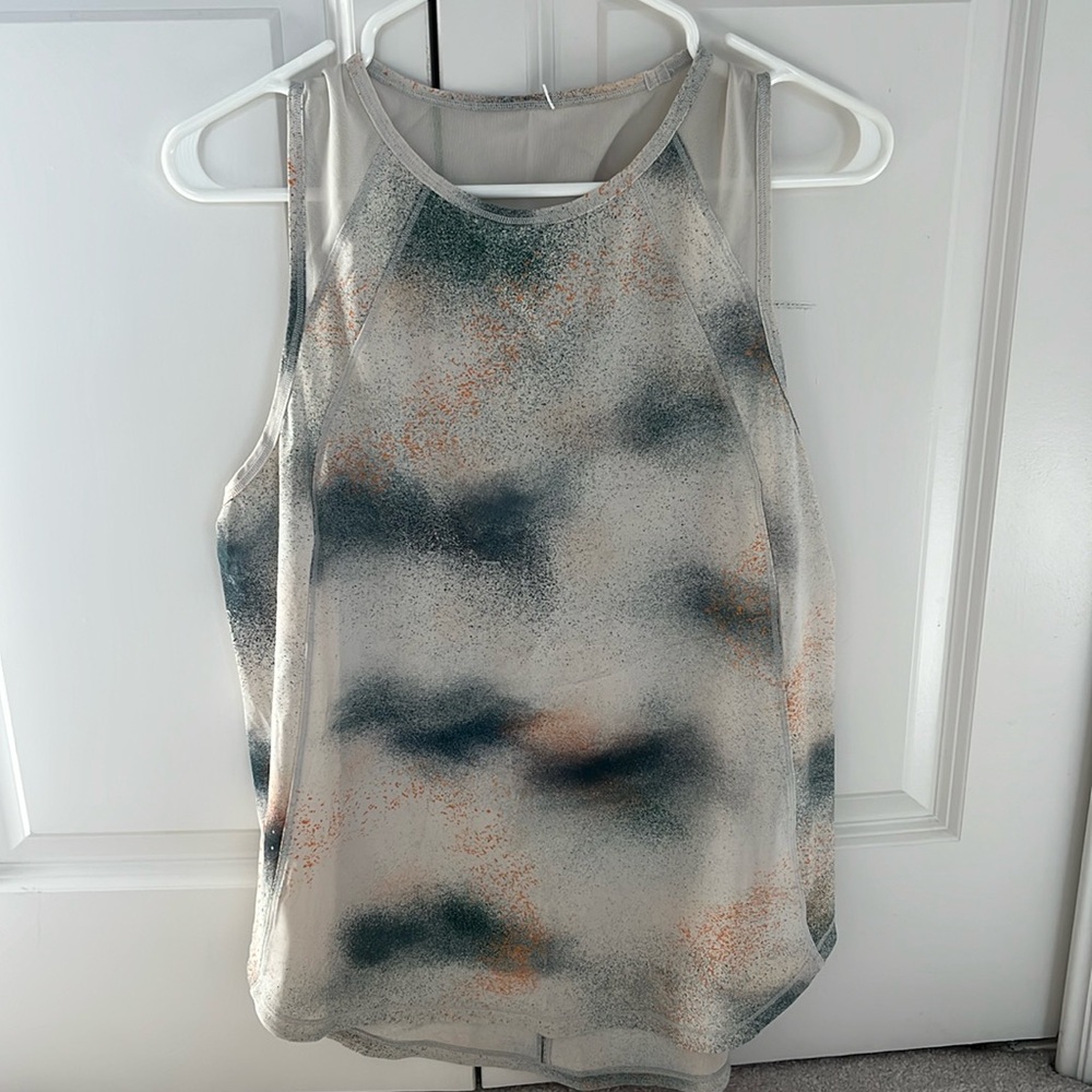 Women’s Lululemon Orange and Green Patterned Sculpt Tank Size 10